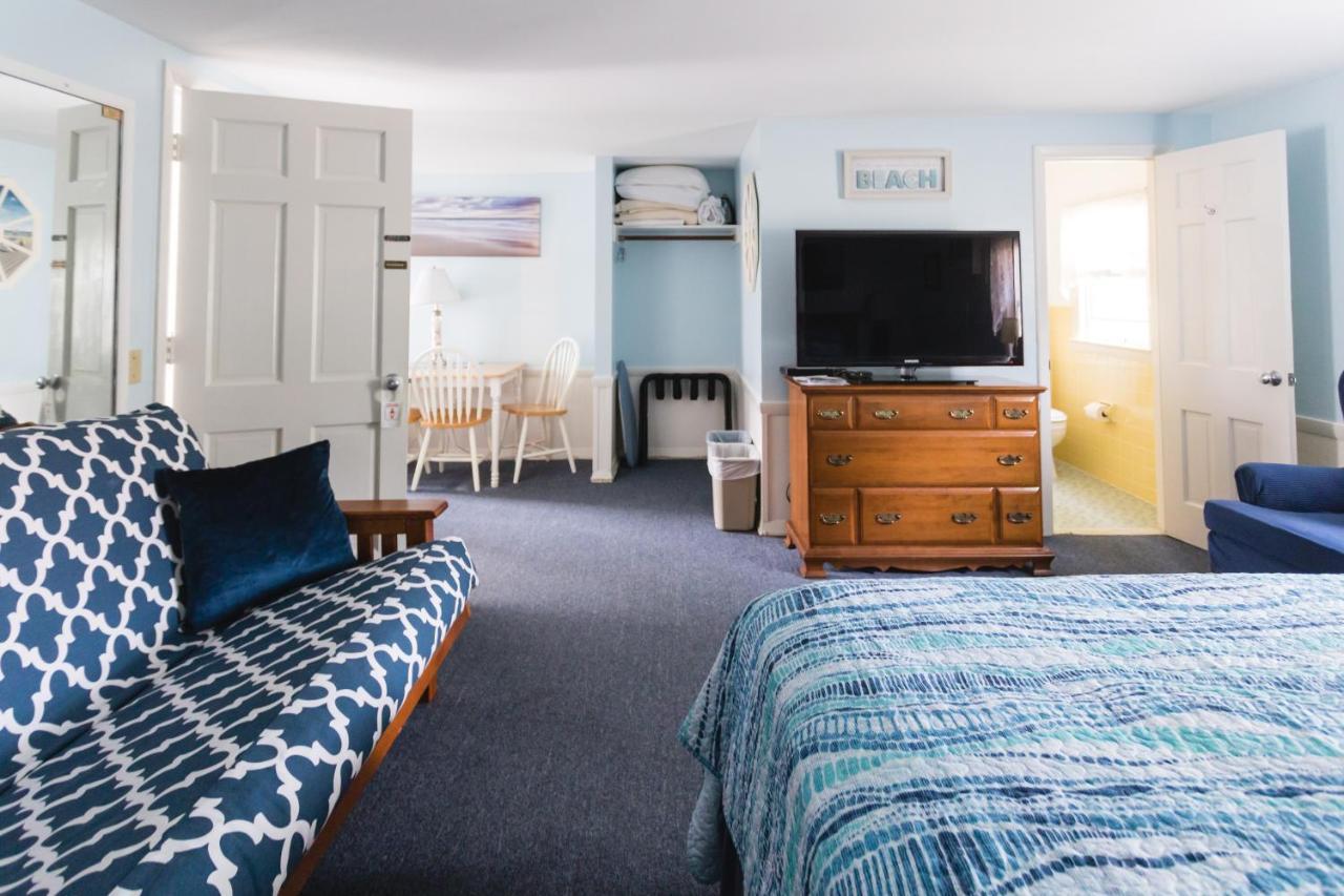 A Beach Breeze Inn West Harwich Екстериор снимка